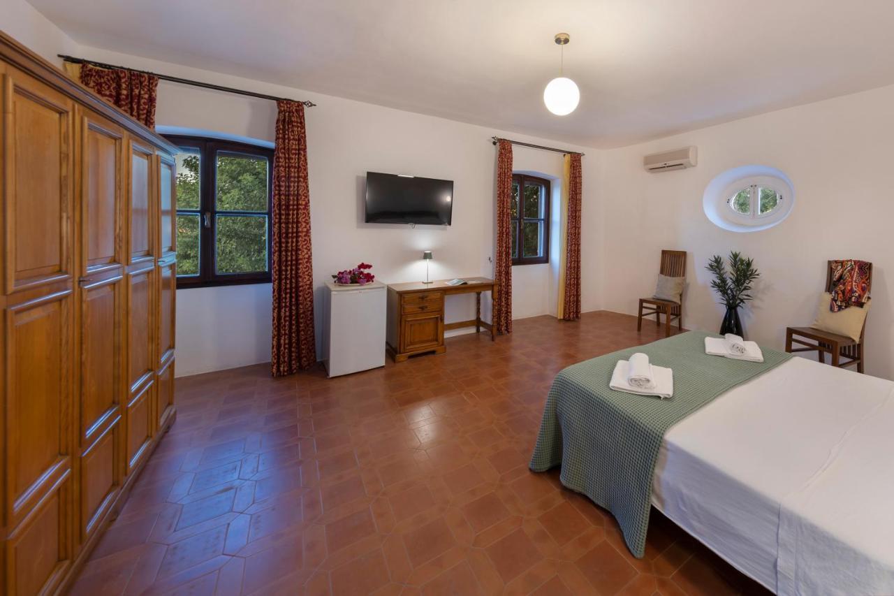 Masseria Zanzara Porto Cesareo Bagian luar foto